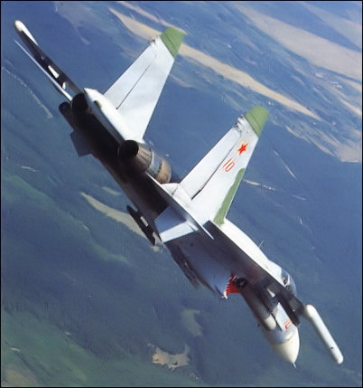 Sukhoi Su-27 Flanker image3